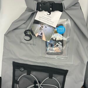 Geckobrands Gray Waterproof Backpack